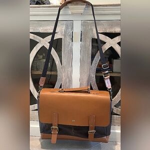 Mark & Graham Beckett Waxed Canvas & Leather Messenger Bag NWOT
